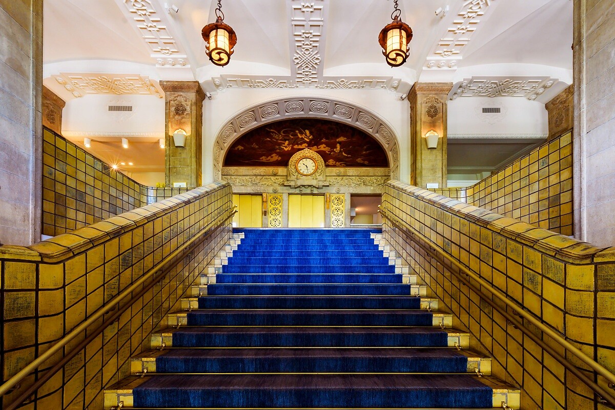 「新格蘭飯店」在1927年開幕。