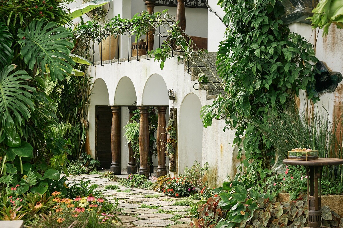 莊園裡的職務，都是以「森林生態」的邏輯種植。