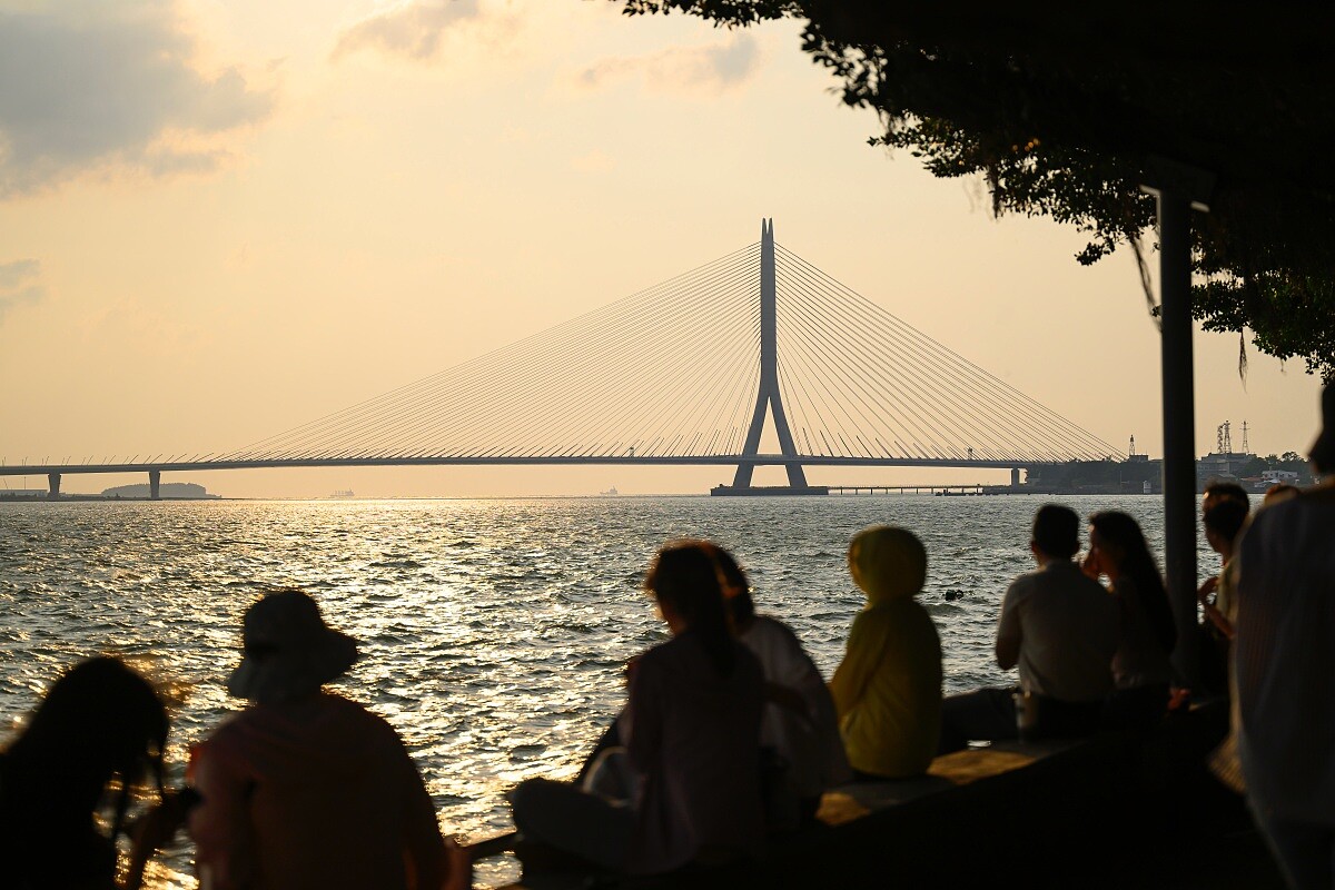團隊還實地走訪，反覆推敲各個景點視角。