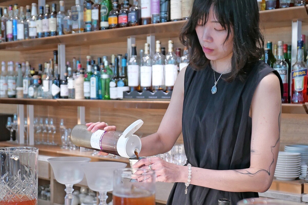 創辦人 Chacha 活躍於國際各種咖啡評鑑比賽。