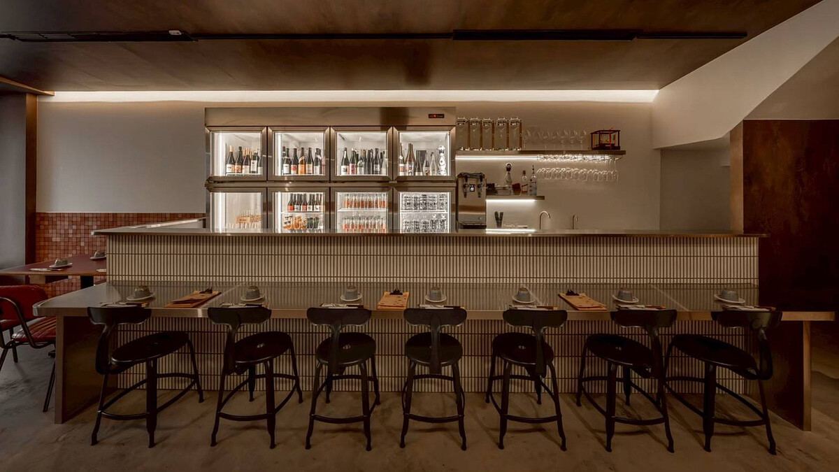 台中公益路美食推薦！「小麥所 旬味小肴」5大亮點，布拉塔胡麻油潑辣子雞必吃