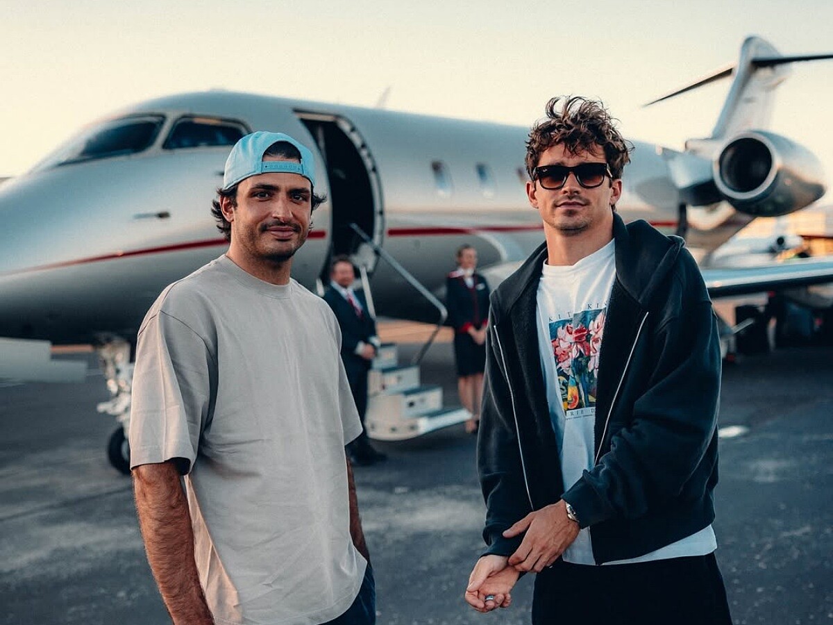 Carlos Sainz Jr. 和 Charles Leclerc 是當時法拉利車隊的雙帥搭檔。