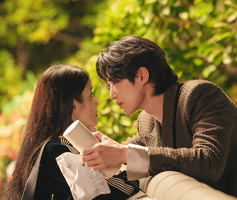 《21世紀大君夫人》IU 邊佑錫
