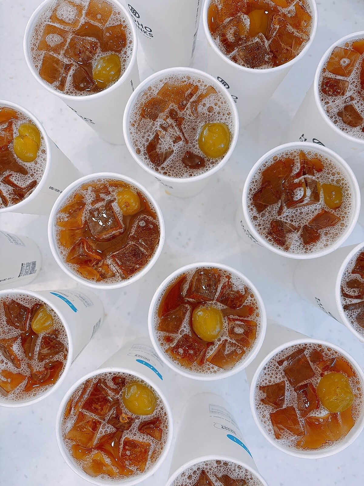 脆梅焙金萱（圖片來源／hoho_drinks Threads）