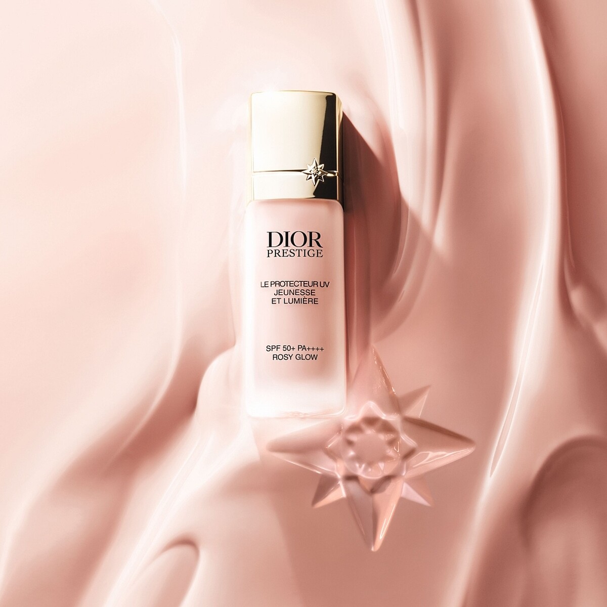 迪奧精萃再生光燦淨白亮顏隔離霜SPF50+/PA++++ 30ml，NT4,200