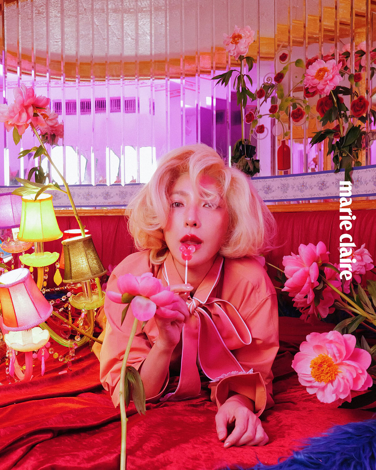 粉橘襯衫， Prada。