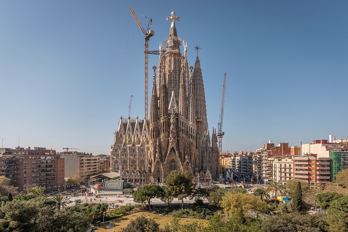 聖家堂（La Sagrada Familia Basilica ）1882年開始動土。