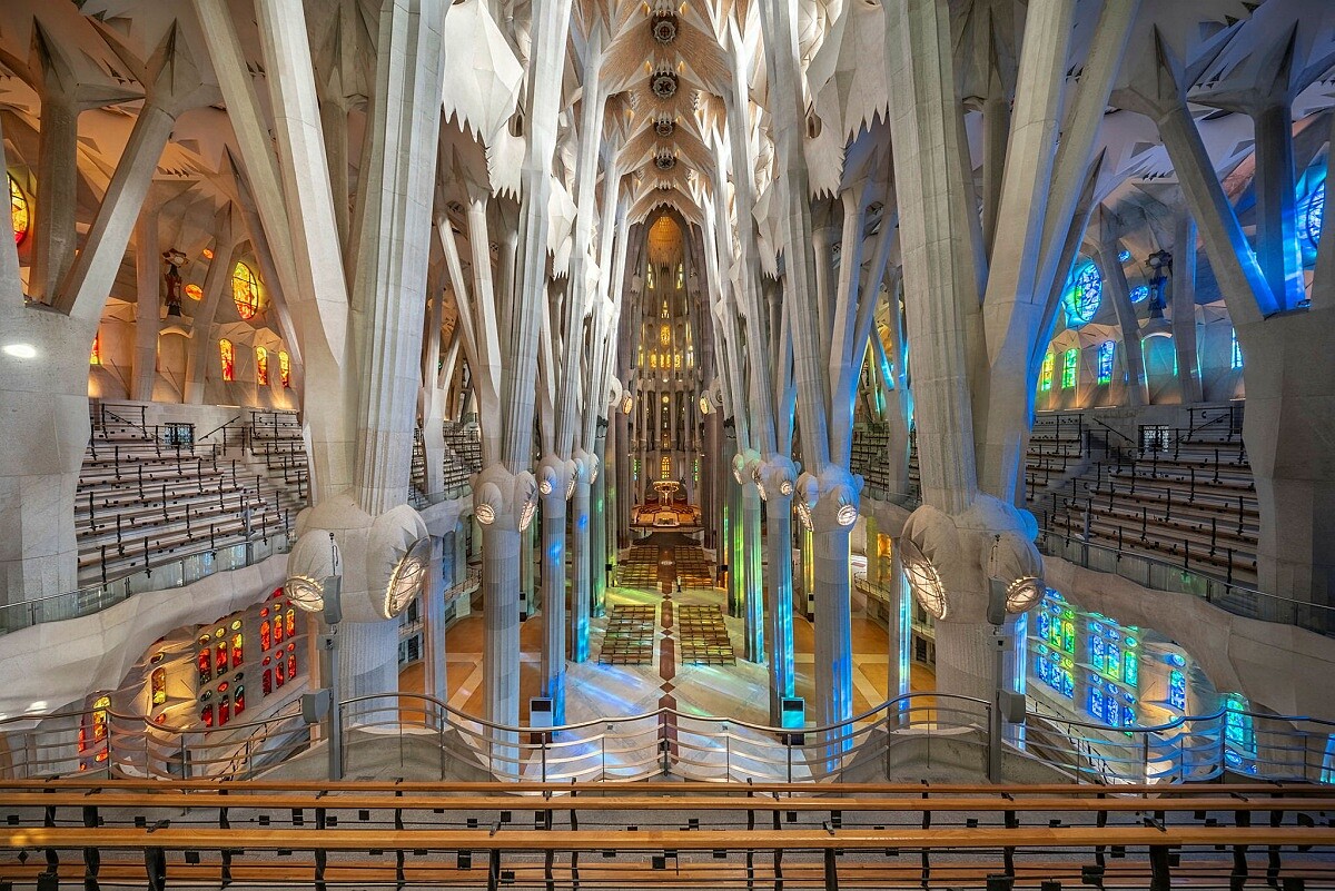 聖家堂是世界上最高的教堂。