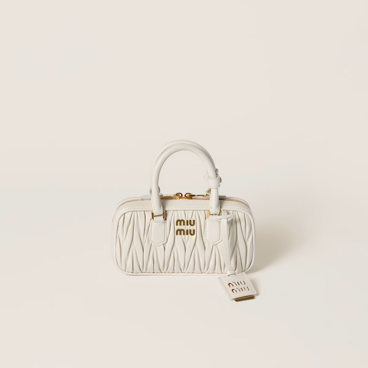 MIU MIU Arcadie matelass&eacute; 皮革手提包 NT.86,000