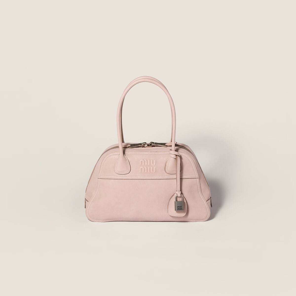 MIU MIU Vivant 皮革手提包 NT.120,000 