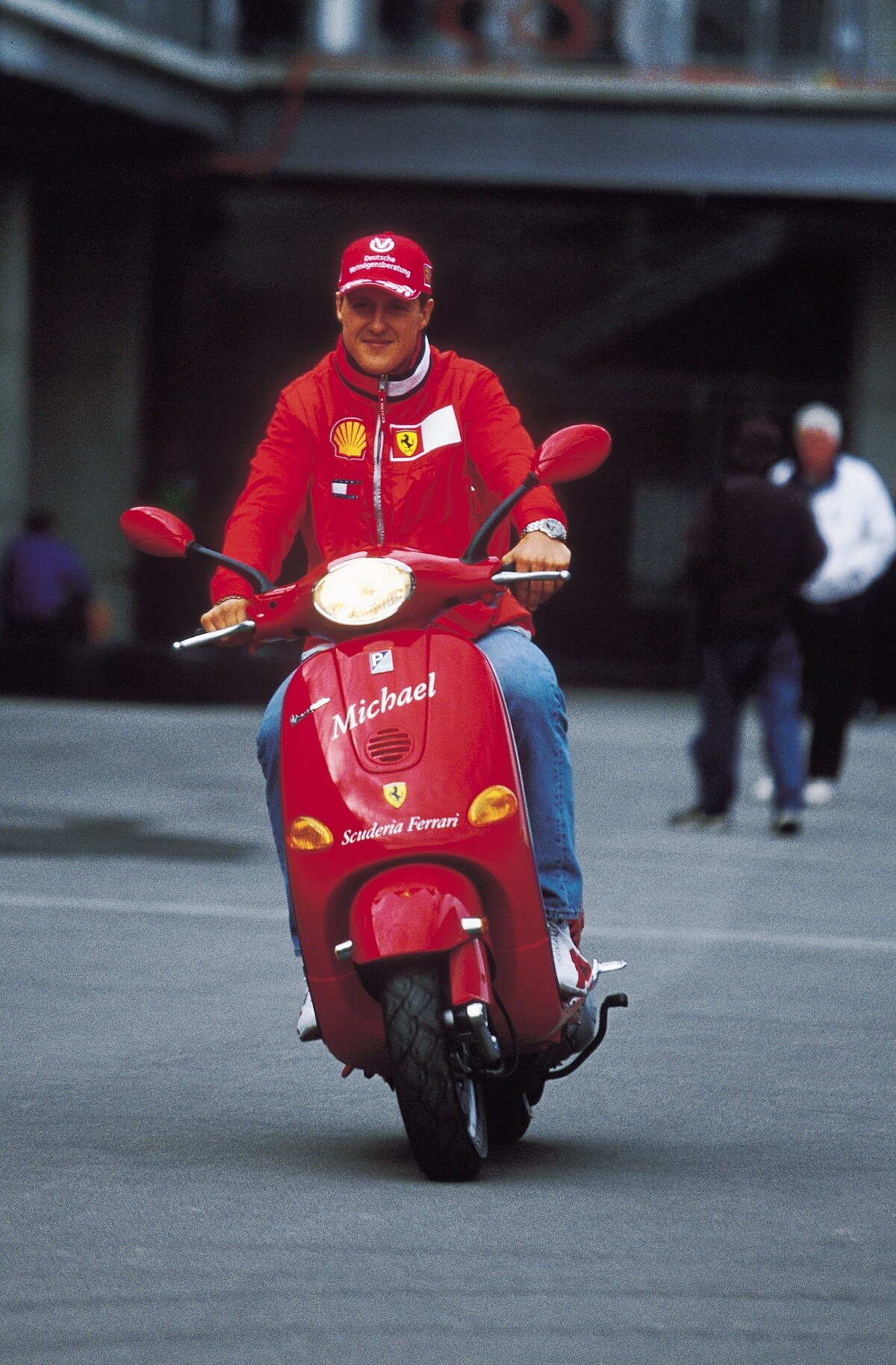 除了 F1，Michael Schumacher 也熱愛摩托車。