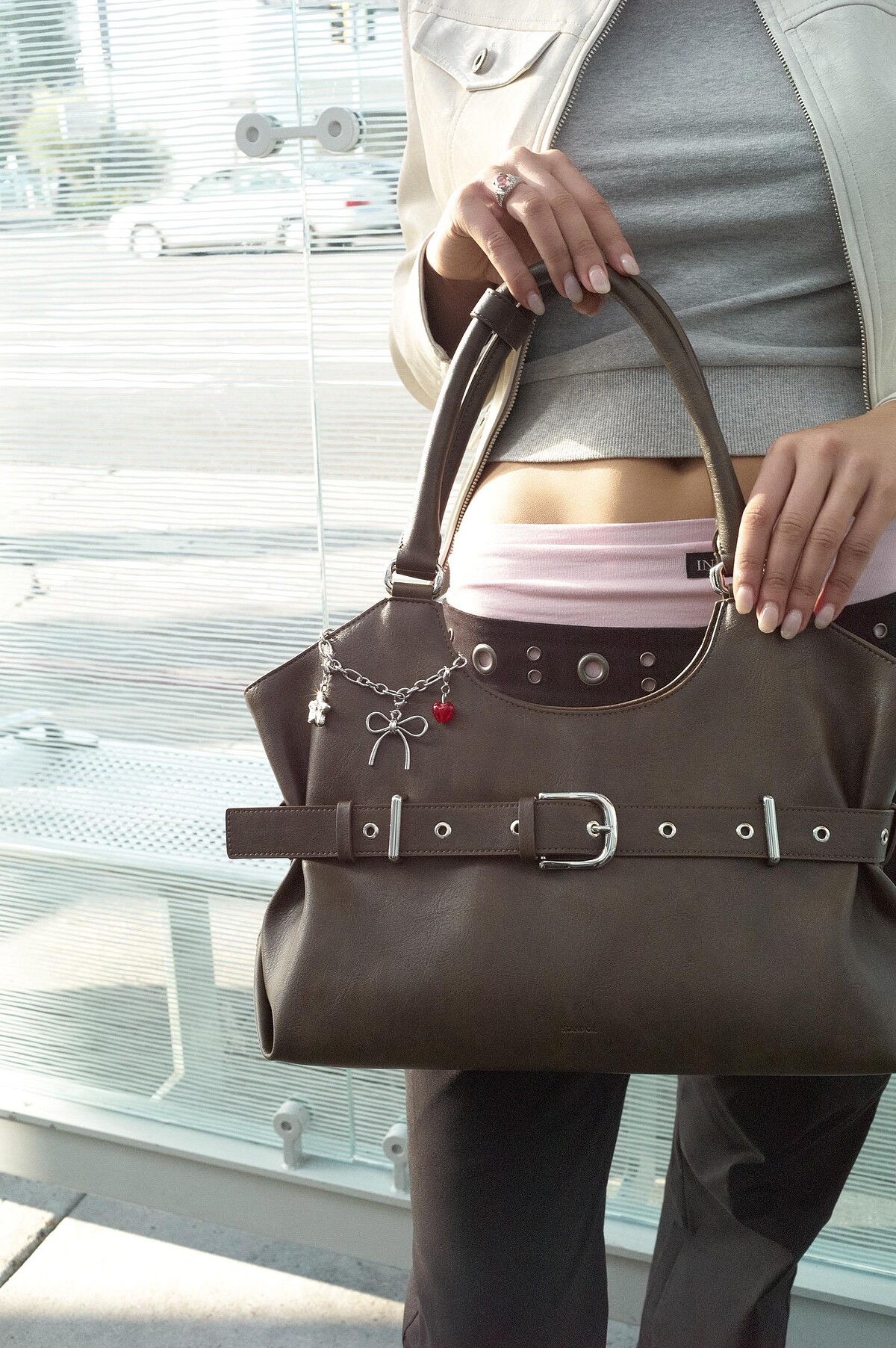 Stand Oil Lene Bag，NT$3,460。