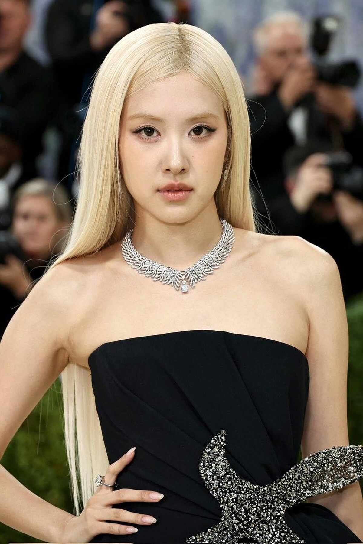 朴彩英 (ROS&Eacute;) x 蒂芙尼 Tiffany & Co.