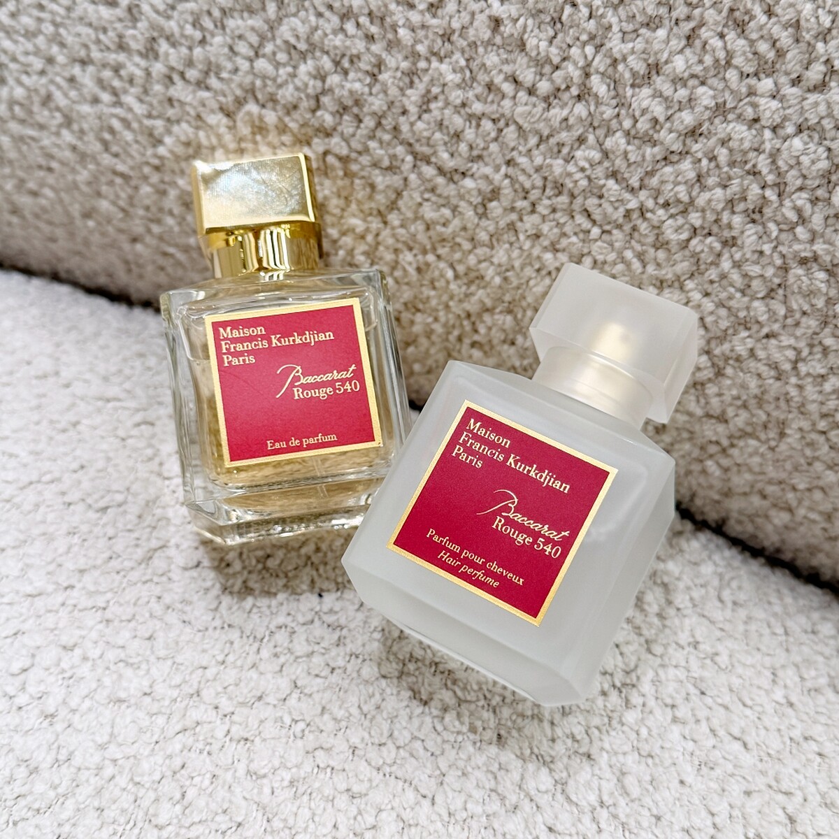 Maison Francis Kurkdjian(左)Baccarat Rouge 540水晶之燄淡香精、(右)水晶之燄髮用香氛。