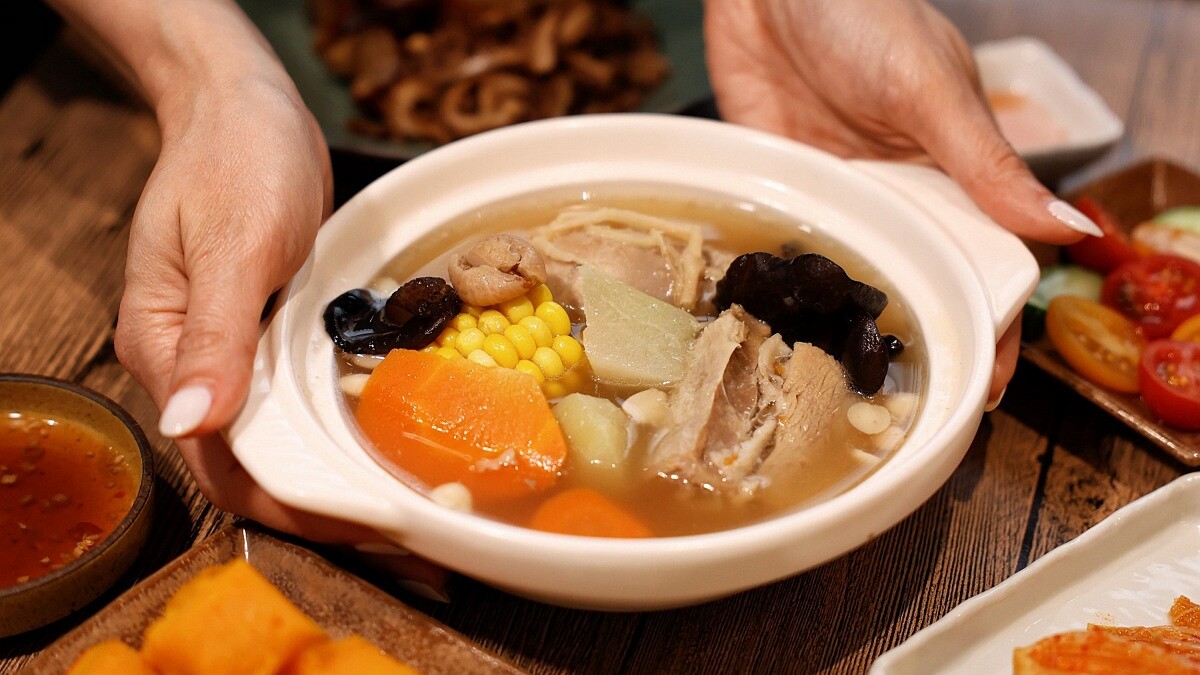 名廚林明健港式老火煲湯「好好養湯」進駐春大直,用5款養生湯品讓滋補成為日常