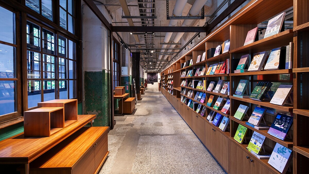 「松菸蔦屋書店」進駐台北松山文創園區！4大亮點快朝聖：162吋巨幕、古蹟建築的絕美碰撞