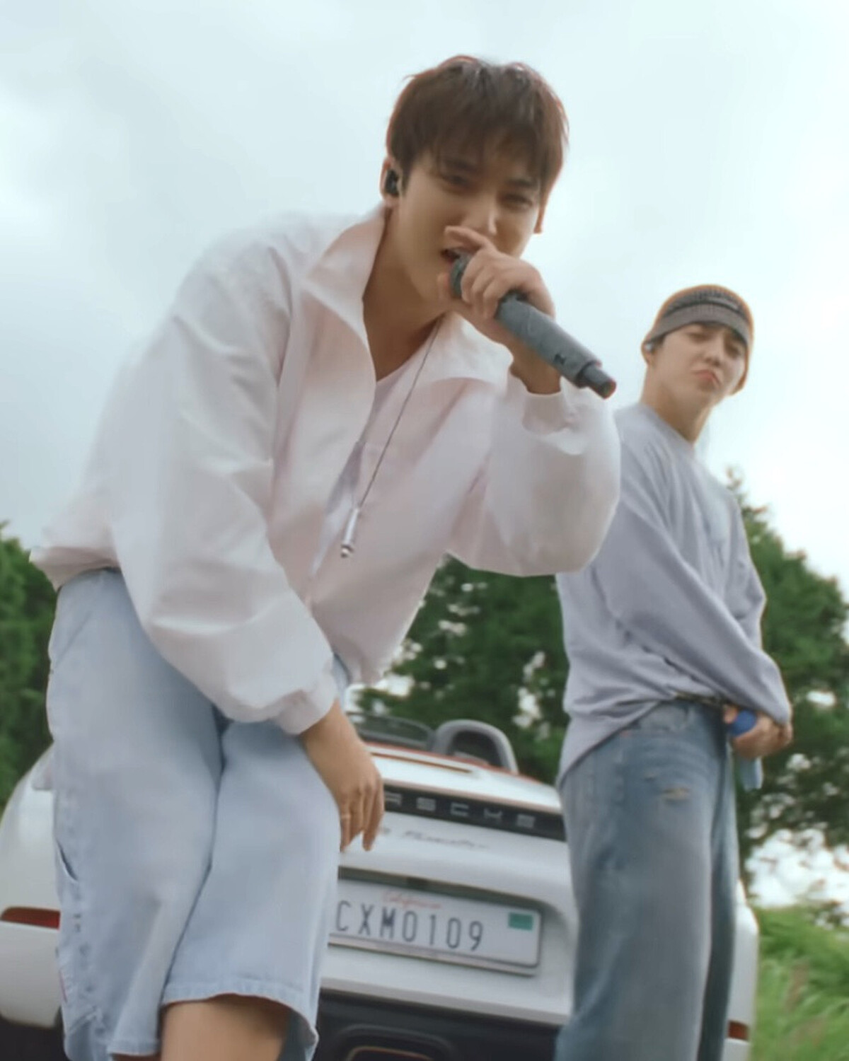 Photo/ YouTube @pledis17