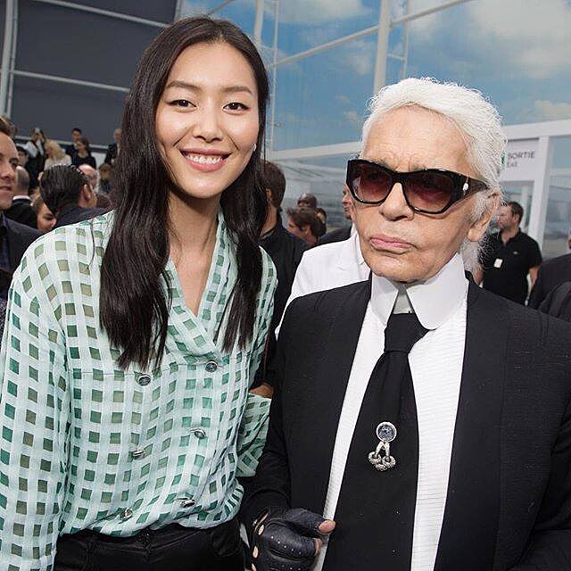 劉雯與已故時尚大帝卡爾拉格斐（Karl Lagerfeld）