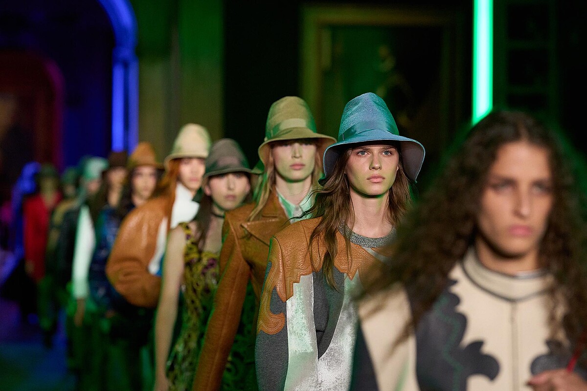 Louis Vuitton Cruise 2027。