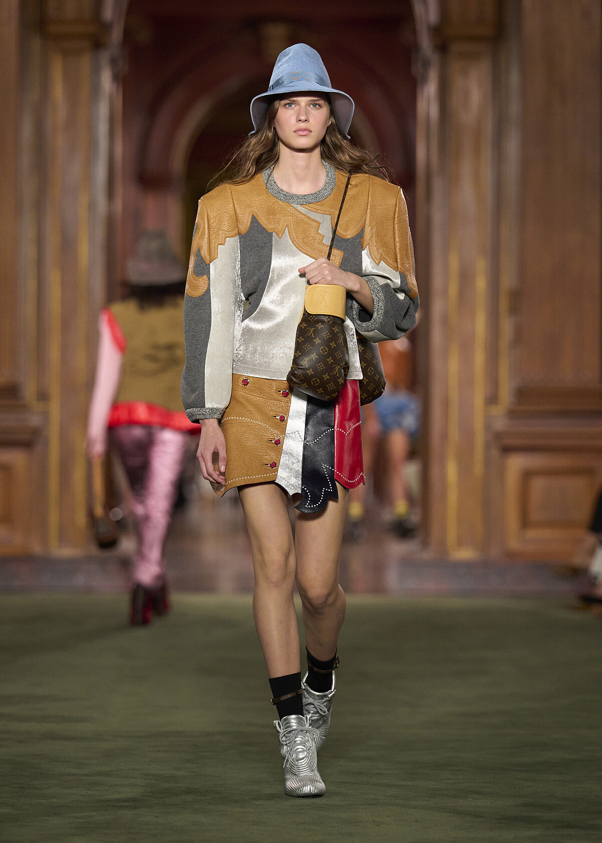 Louis Vuitton Cruise 2027系列。