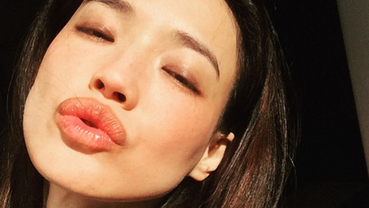 舒淇保養秘訣公開！敷面膜做家事、堅持運動，正能量美肌養成法