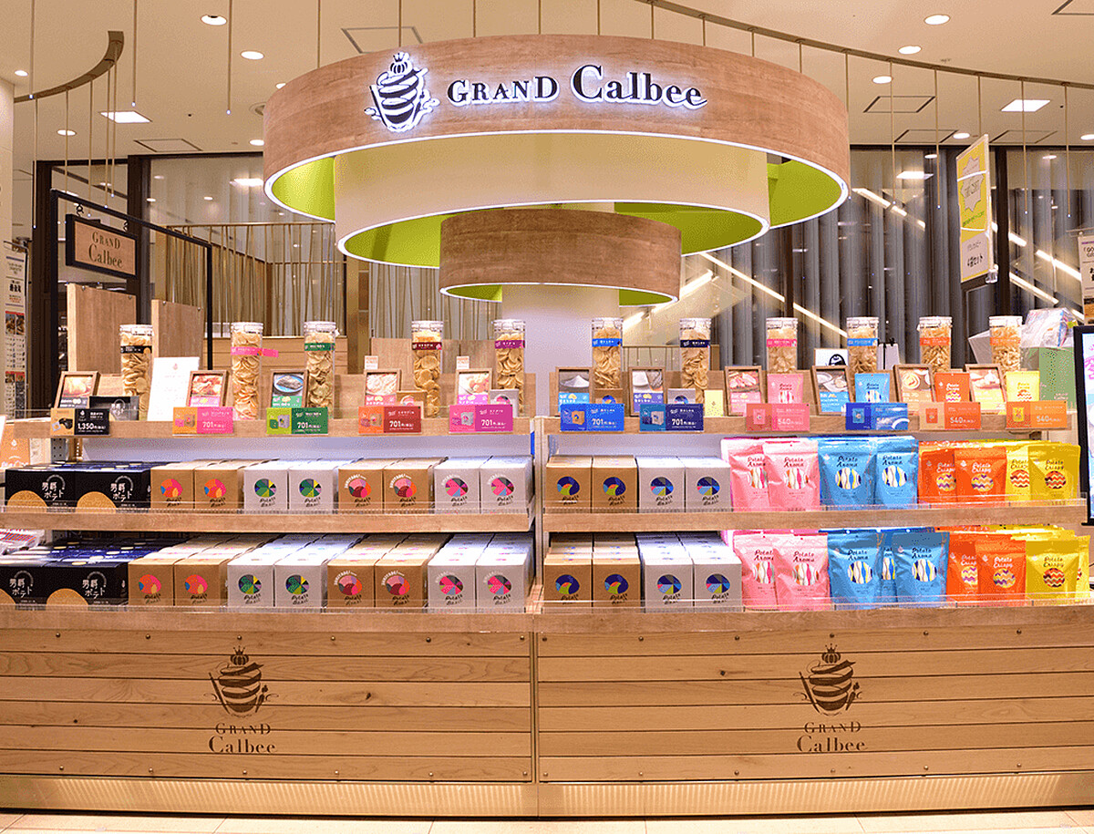 大阪伴手禮Grand Calbee的洋芋片商品選項眾多(Photo/Grand Calbee官網)。