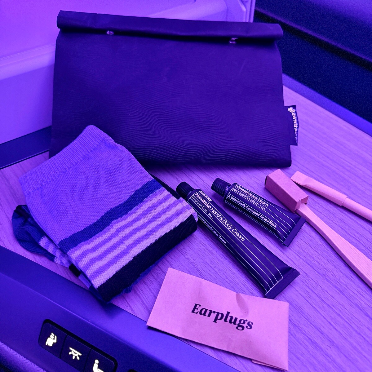 商務艙過夜包在地大堡島品牌Aotea