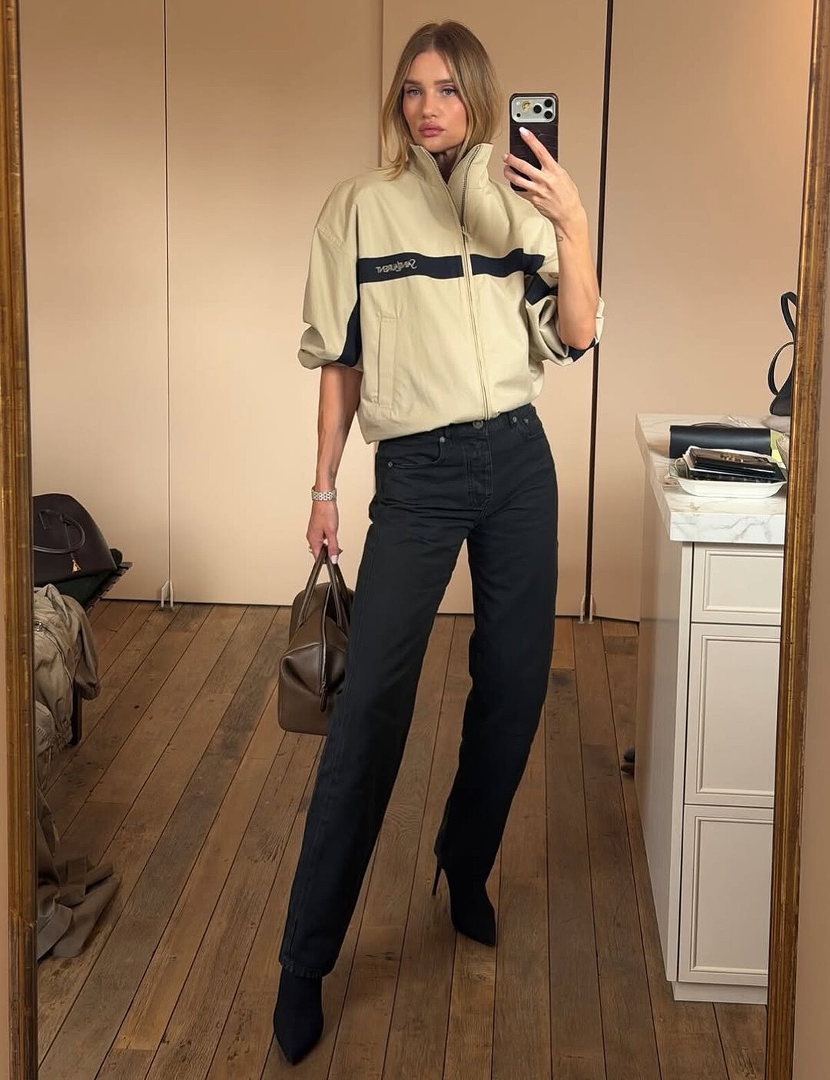 IG @rosiehw