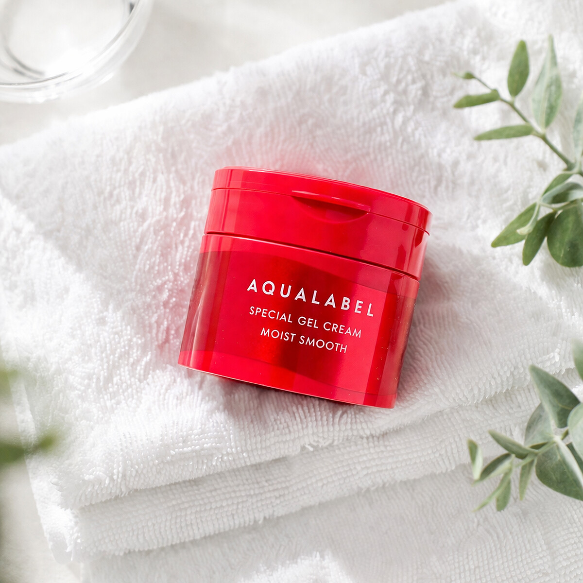 AQUALABEL水之印超全能高保濕彈力霜PRO。