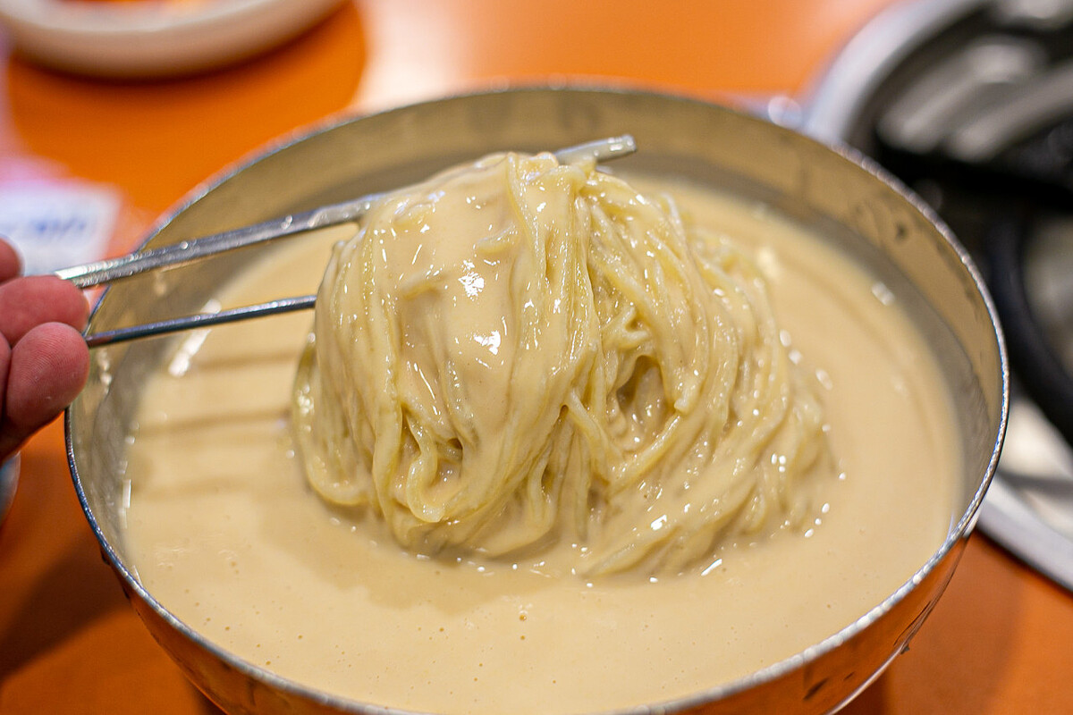 一甲子的美味「晉州會館」豆漿冷麵(Photo/翻攝自Naver Map)