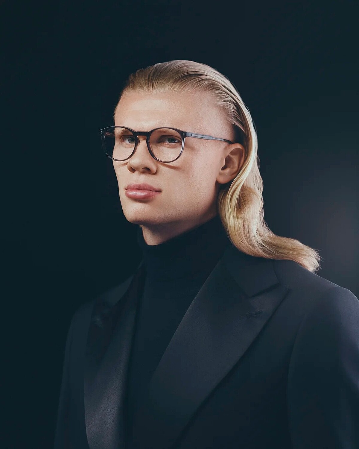 怪帥系男神 Erling Haaland,是時尚圈獨一無二的新寵。
