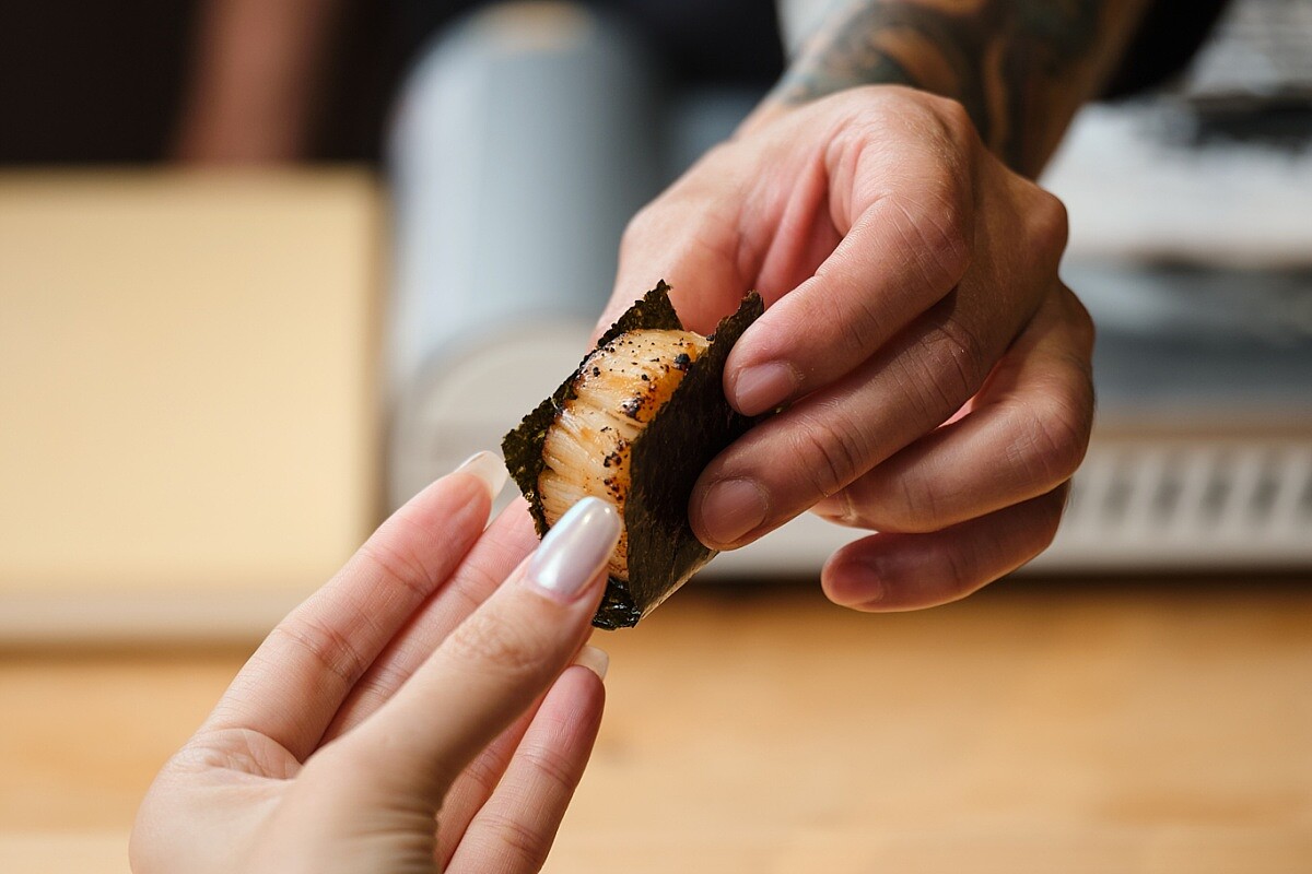 餐廳使用的飯量也嚴謹控管,每貫取十公克。