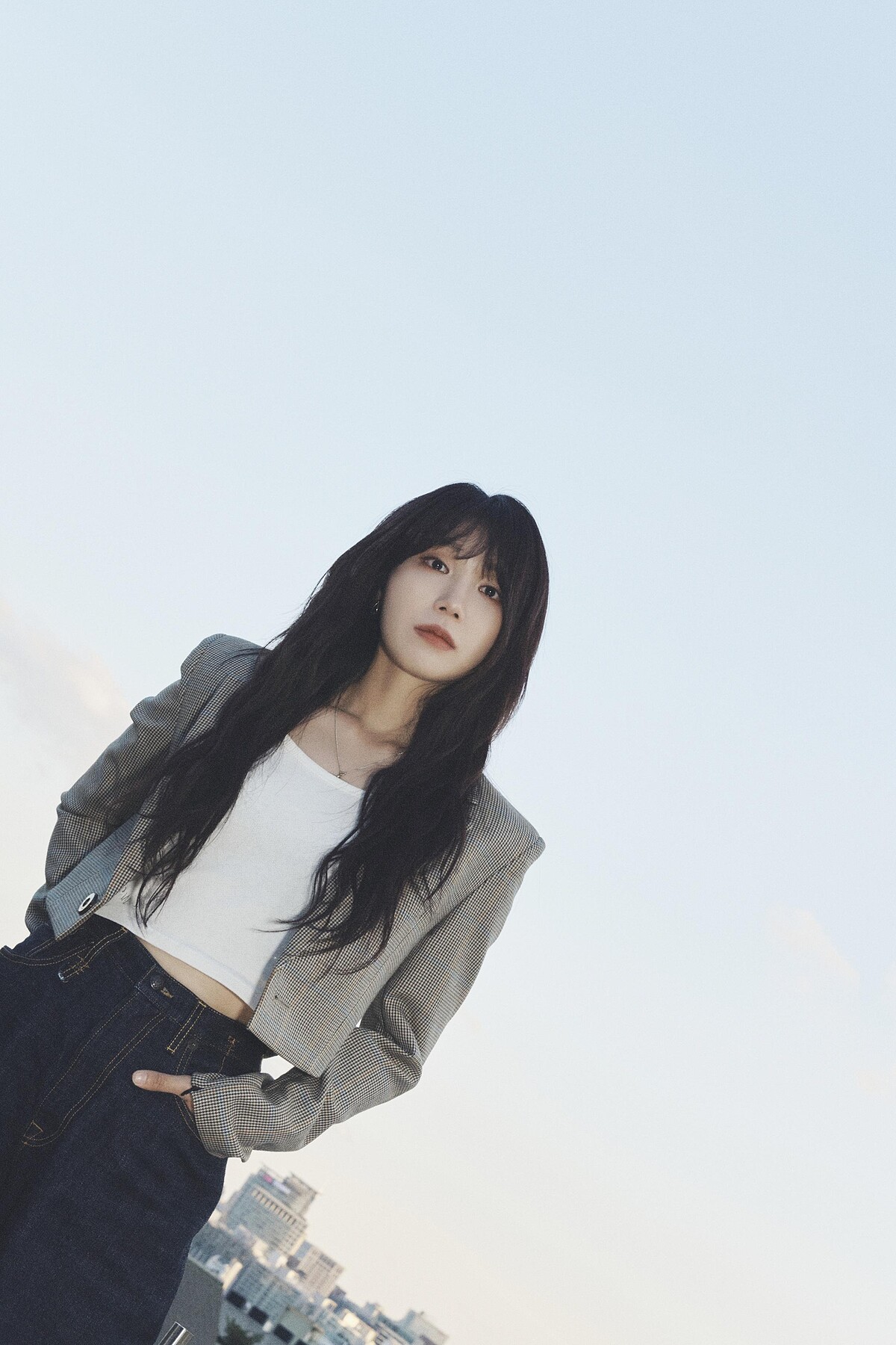 鄭恩地JEONG EUNJI 宣傳照(BILLIONS 提供)