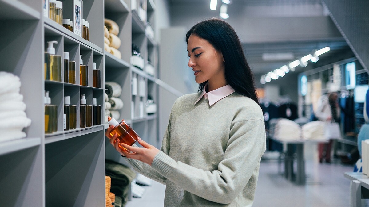 7月起化妝品全面納管！PIF是什麼？代購、試用、限定品有哪些改變一次看