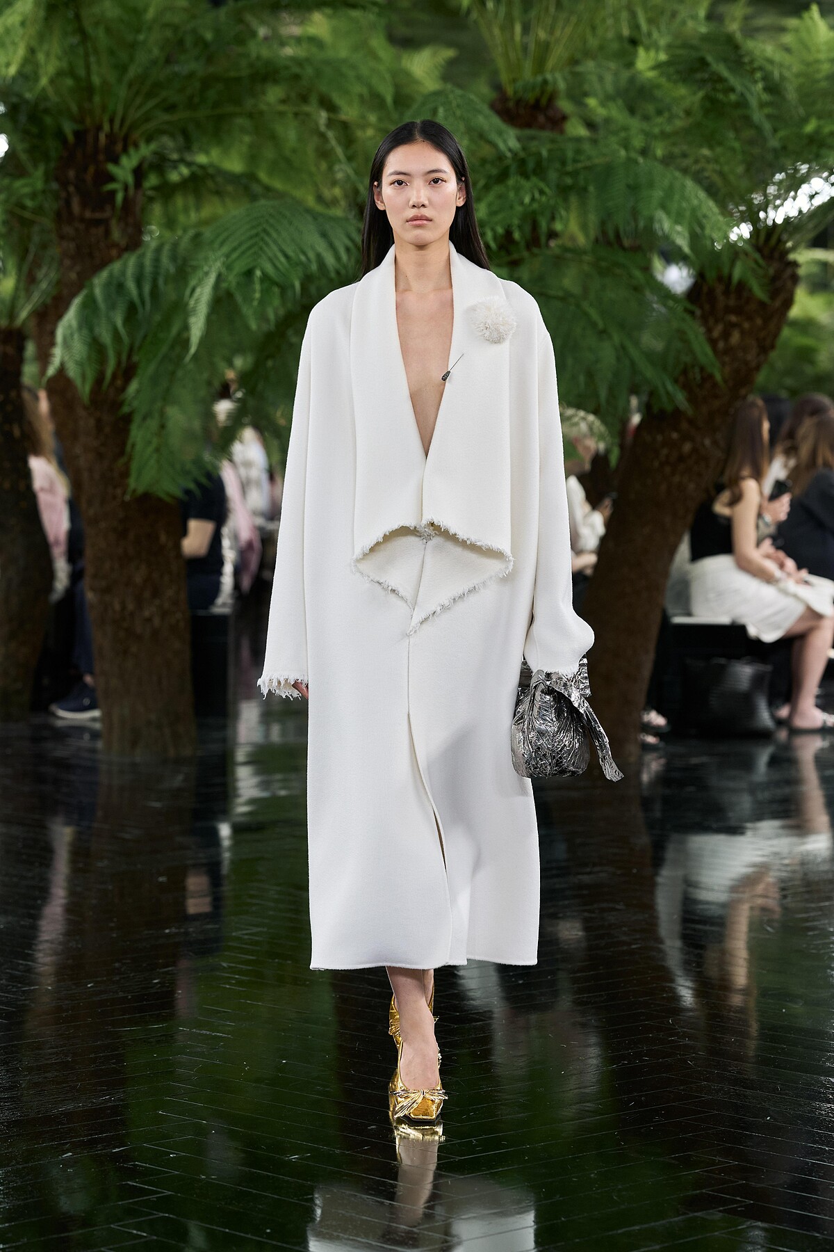 Dior 2026–2027 秋冬高級訂製服系列。