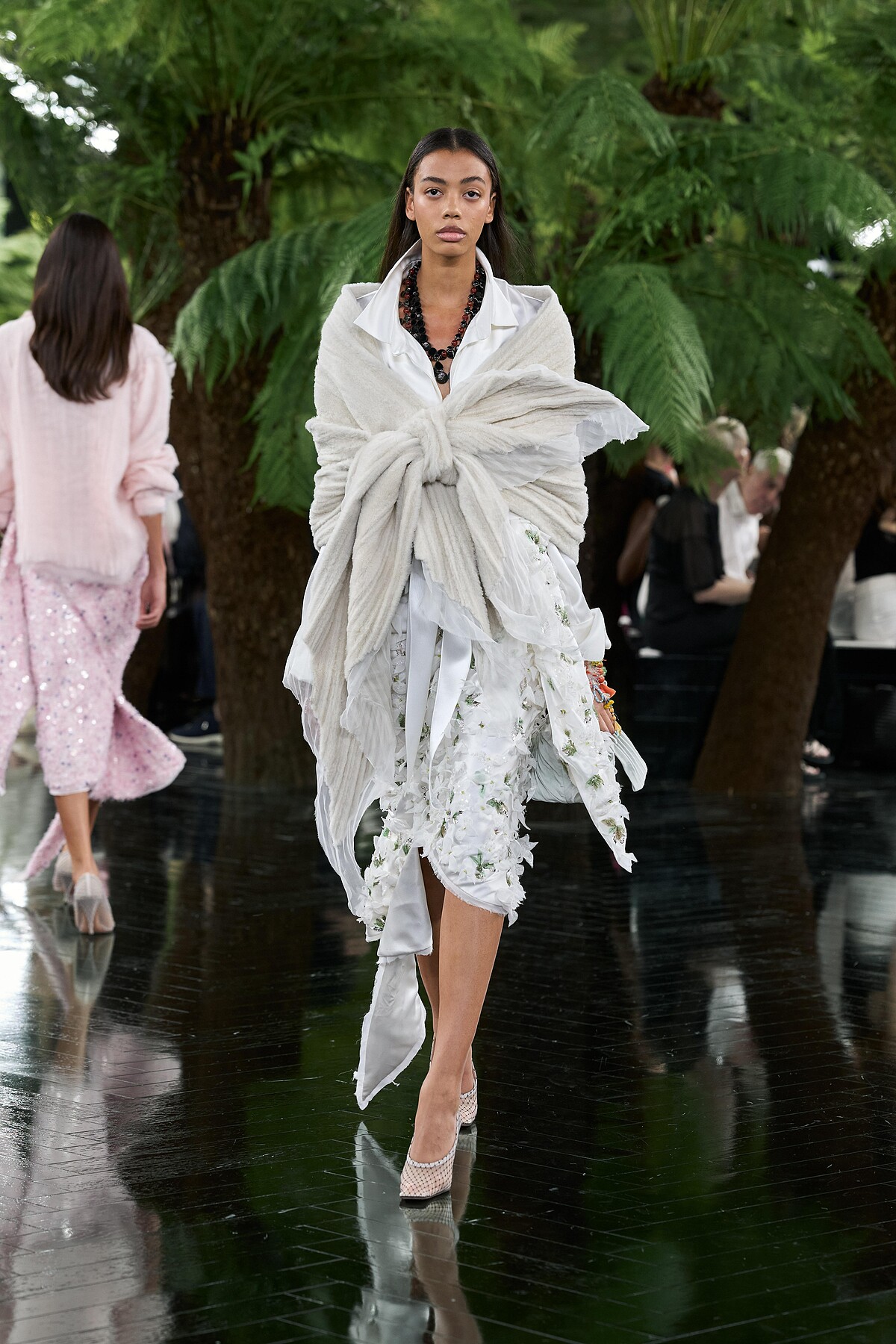 Dior 2026–2027 秋冬高級訂製服系列。