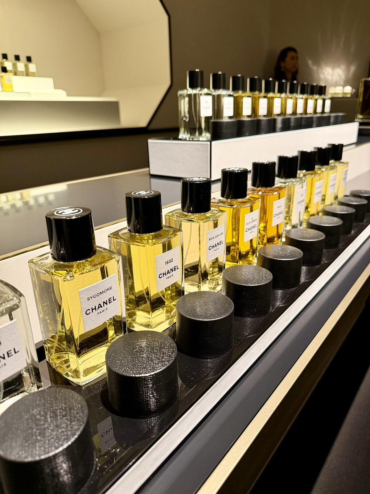 CHANEL 精品香水(LES EXCLUSIFS)系列