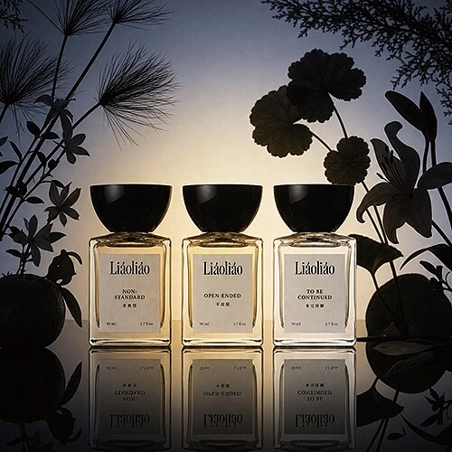 Liáoliáo撩撩香水系列情境照。