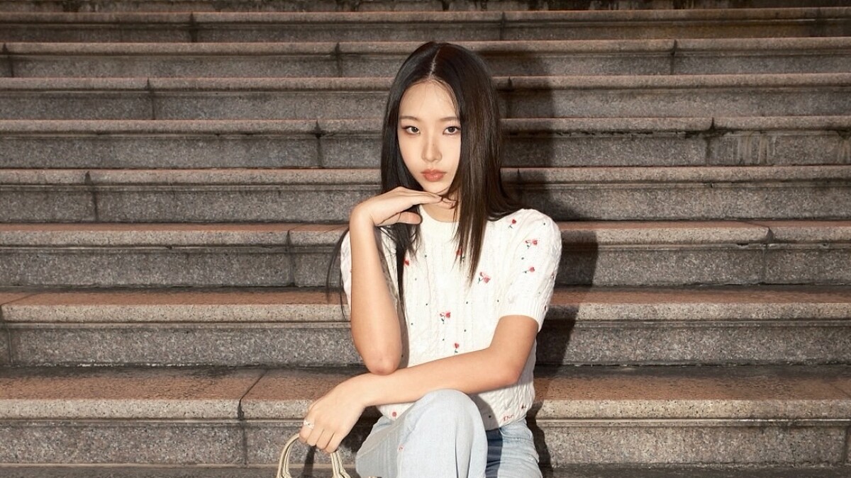 Elly許曦文神還原《聰明鎮》蛞蝓少女!私下卻是「千金感」代表,5套穿搭一次解析
