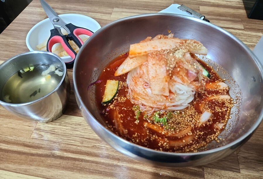 幫助消化的拌冷麵「孫榮煥拌冷麵」(Photo/翻攝自Naver Map)