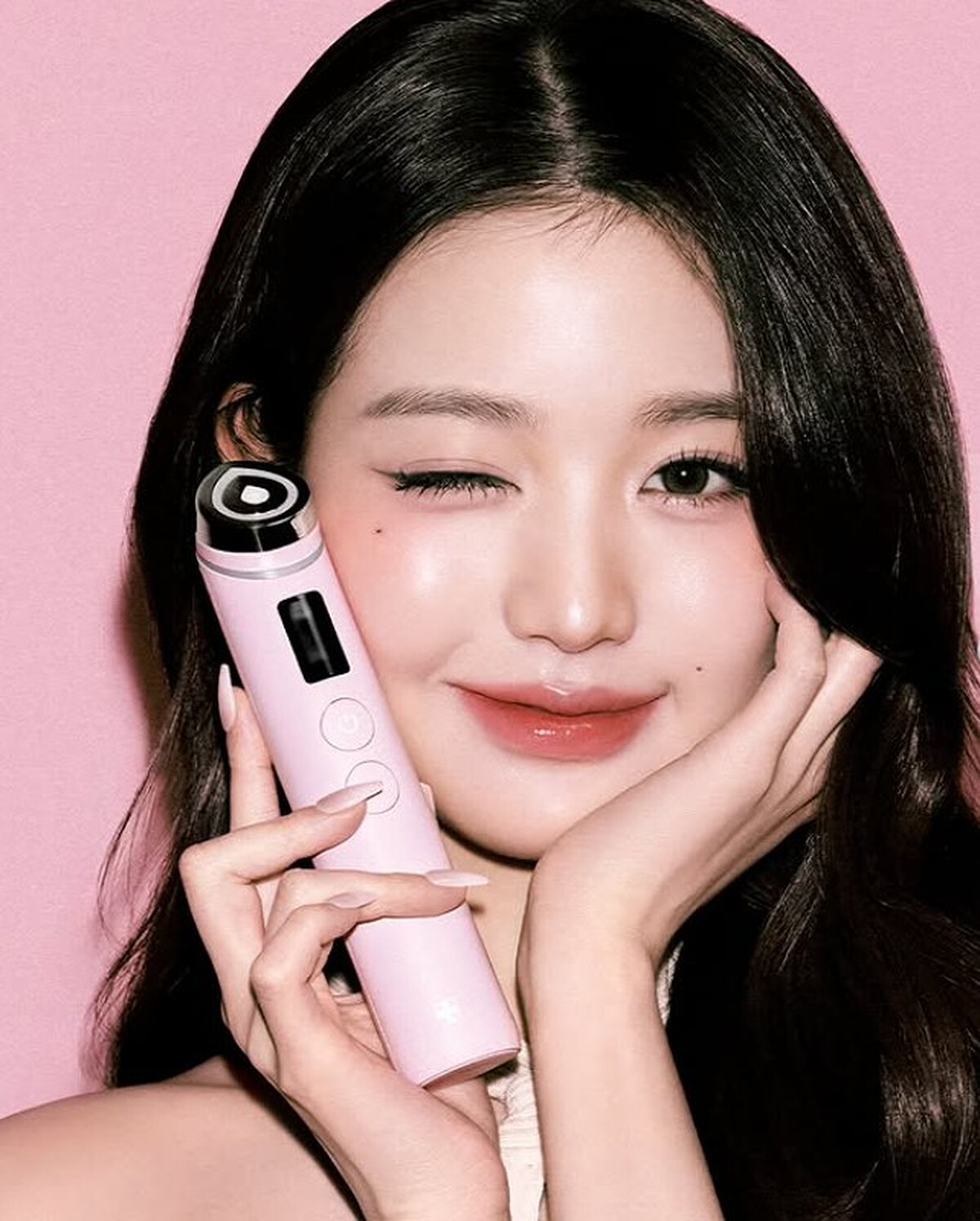 美容儀推薦4:Medicube AGE-R Booster Pro