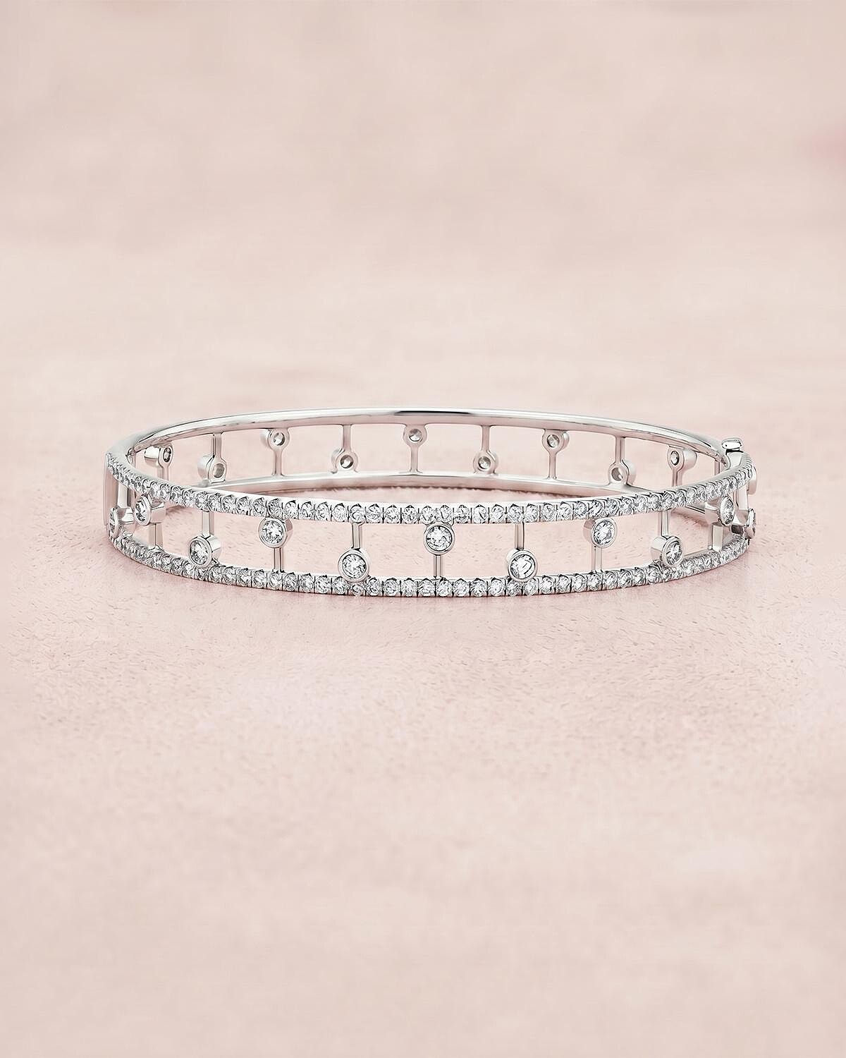 De Beers London Dewdrop 露珠系列鑽石手環