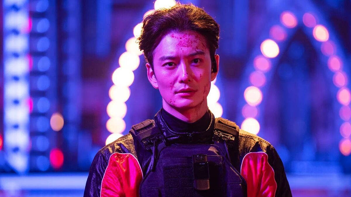 《殺人者的購物中心2》岡田將生帥到認不出！首演韓劇挑戰冷酷反派，「大背頭」造型顛覆鹽系男神形象