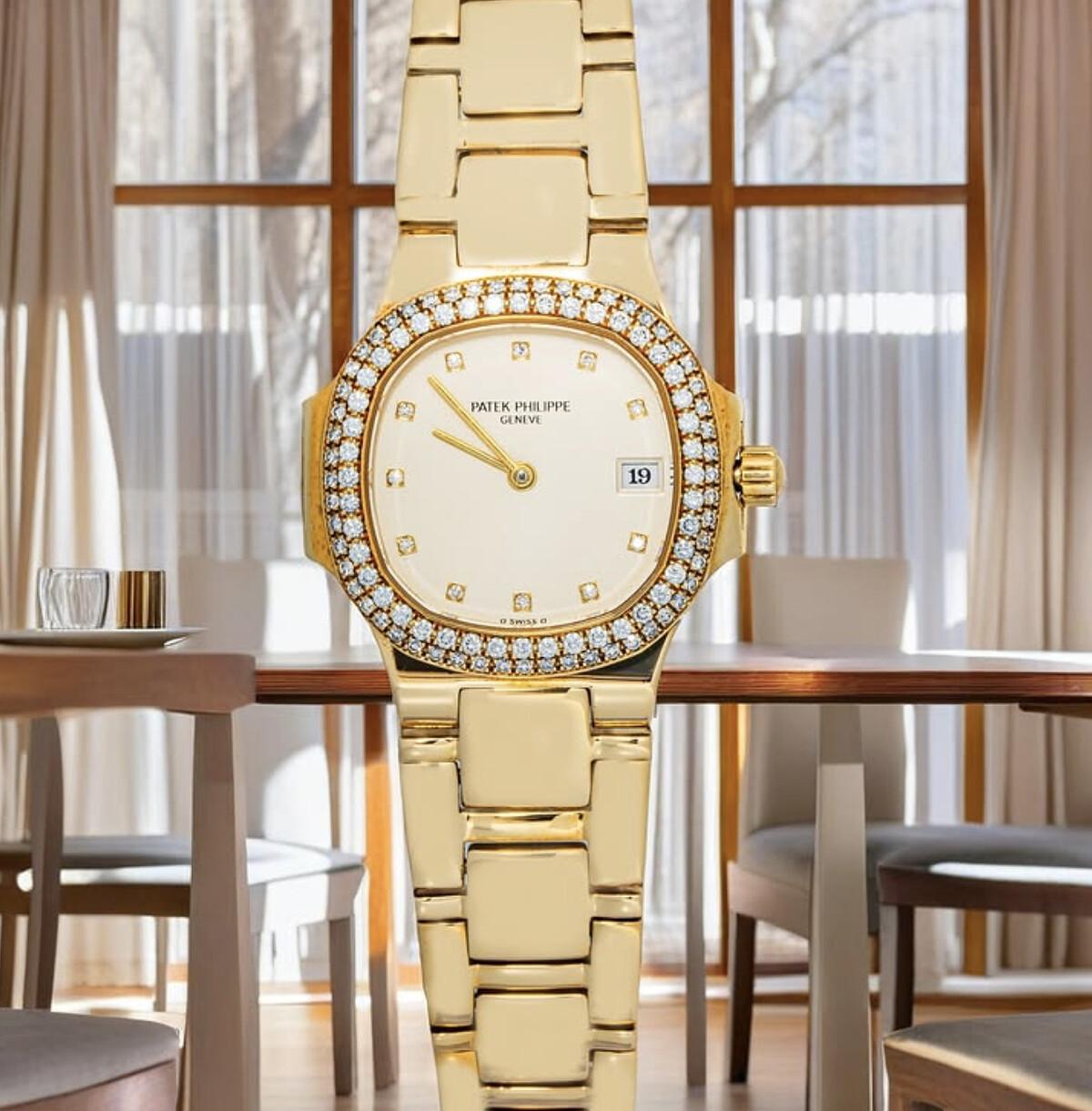 網路截圖:https://marieclairearabia.com/موضة/ساعات-و-مجوهرات/ساعات-أيقونية-غيرت-تاريخ-الموضة/
