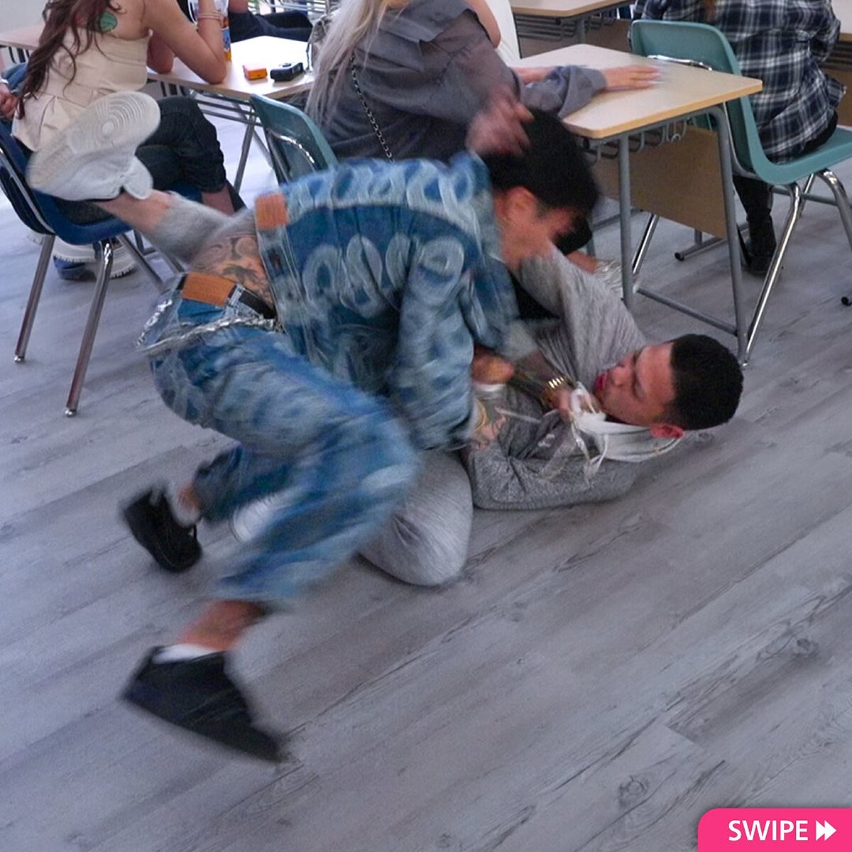 新同學阿一出場就和和尚槓上,發激烈的肢體與言語衝突。