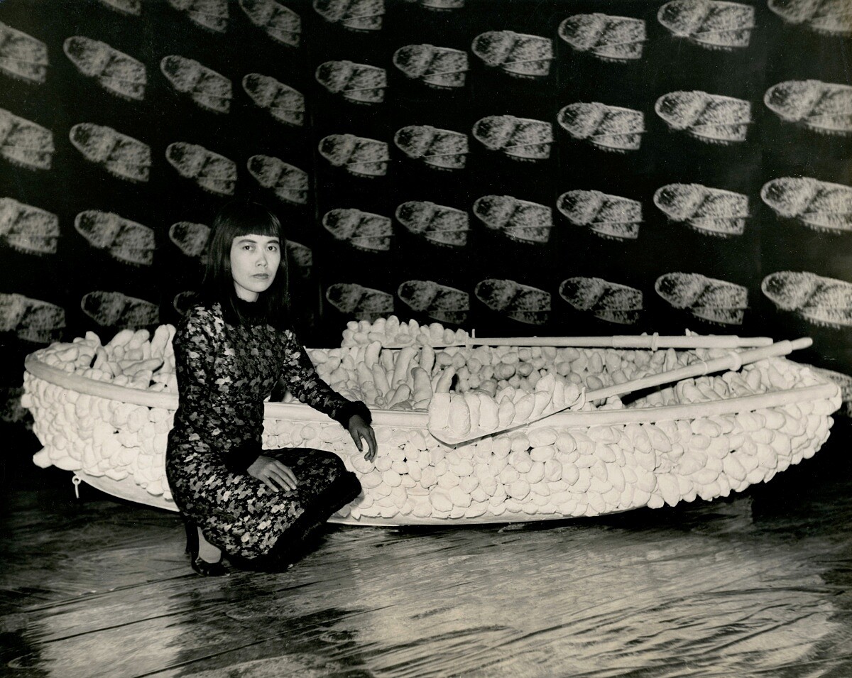 草間彌生《集合:千船展》,1963 ©YAYOI KUSAMA