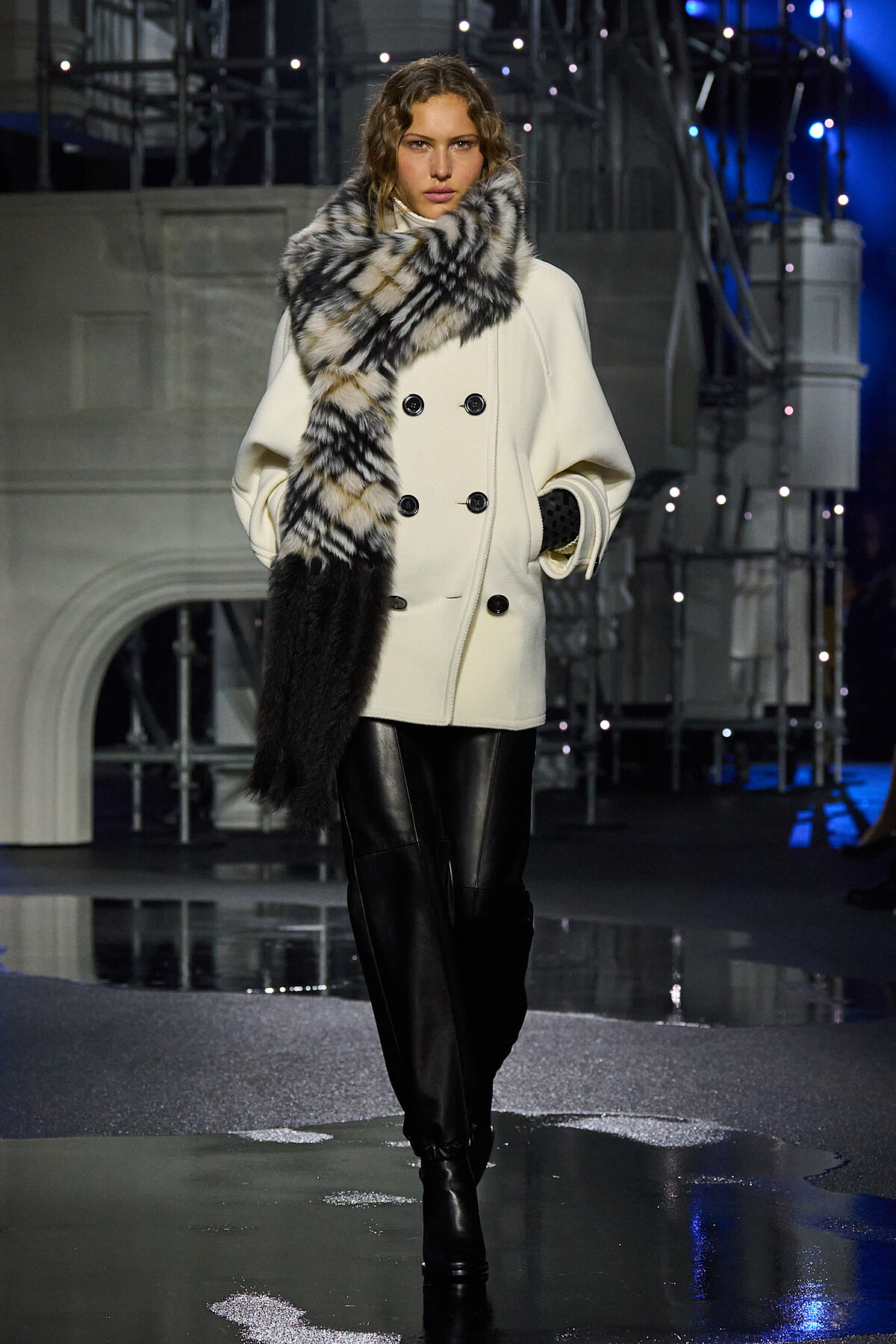 Burberry 2026秋冬系列。