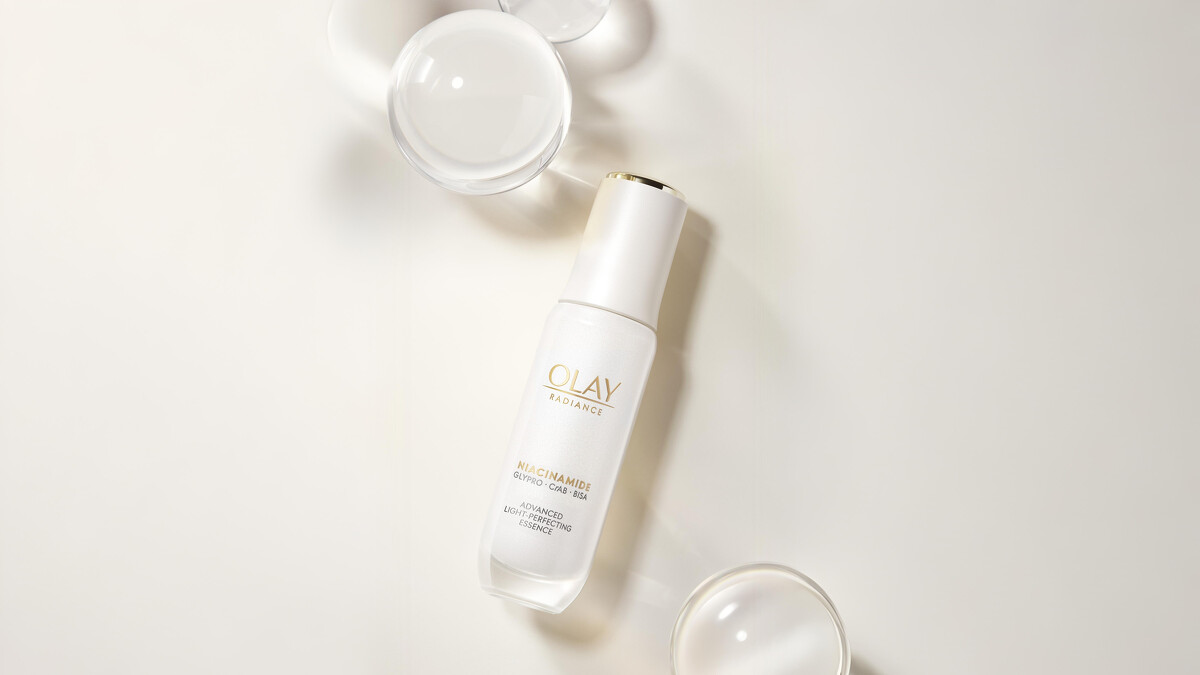 OLAY 水感透白光曜精華