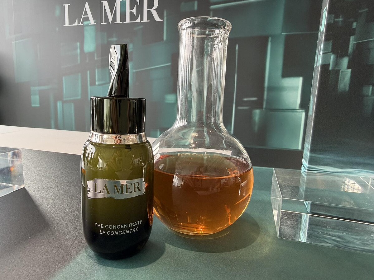 海洋拉娜濃萃肌能修復精華 50ml $21,500/ 30ml $15,500