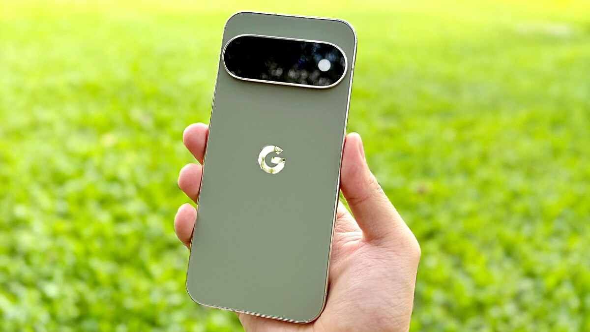 Google Pixel 11 Pro手機開箱實測！120倍變焦、一鍵抓拍功能大推，更全面支援AirDrop傳照片超快